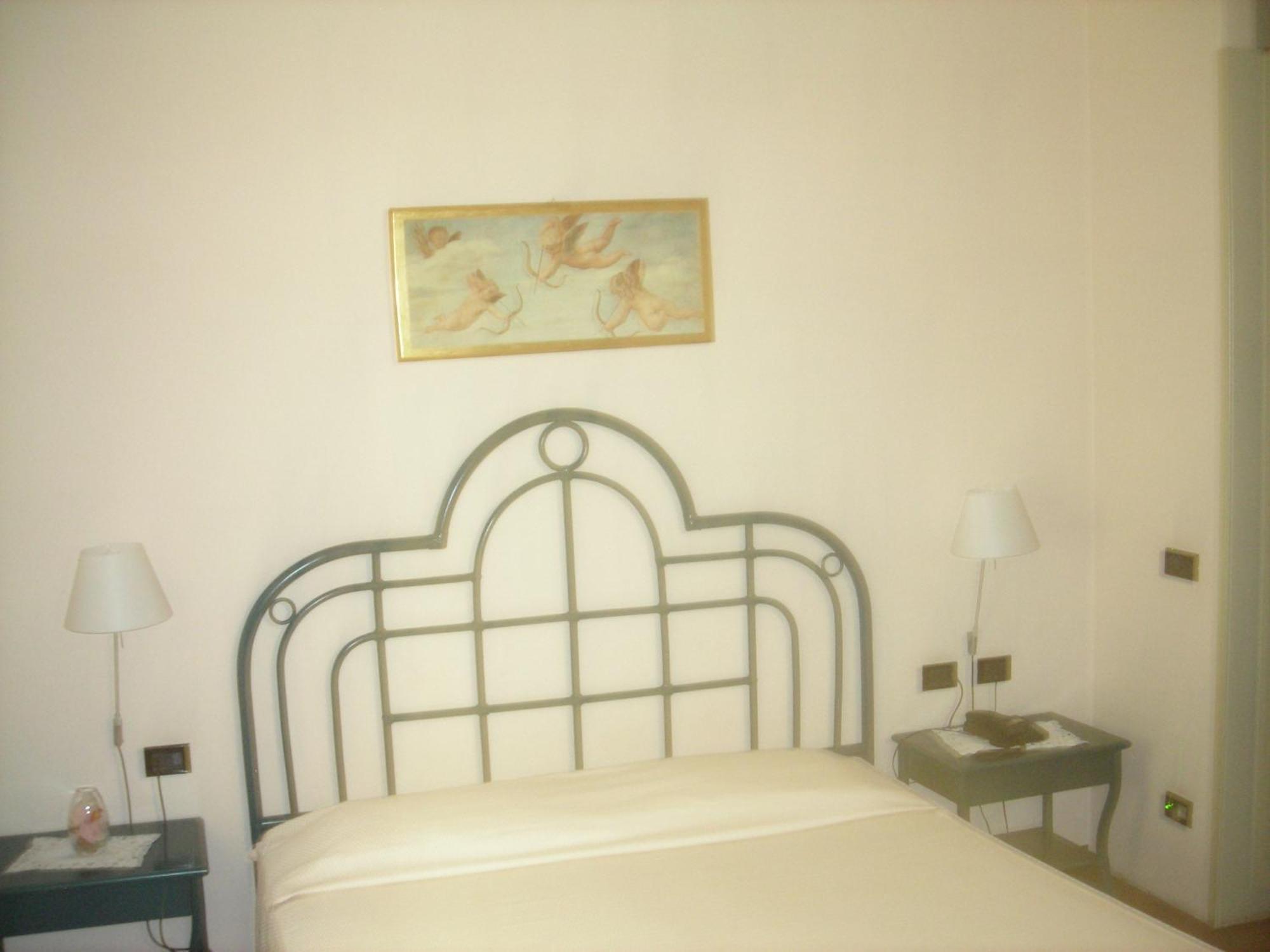 Locanda Del Boscogrande Montegrosso dʼAsti Quarto foto
