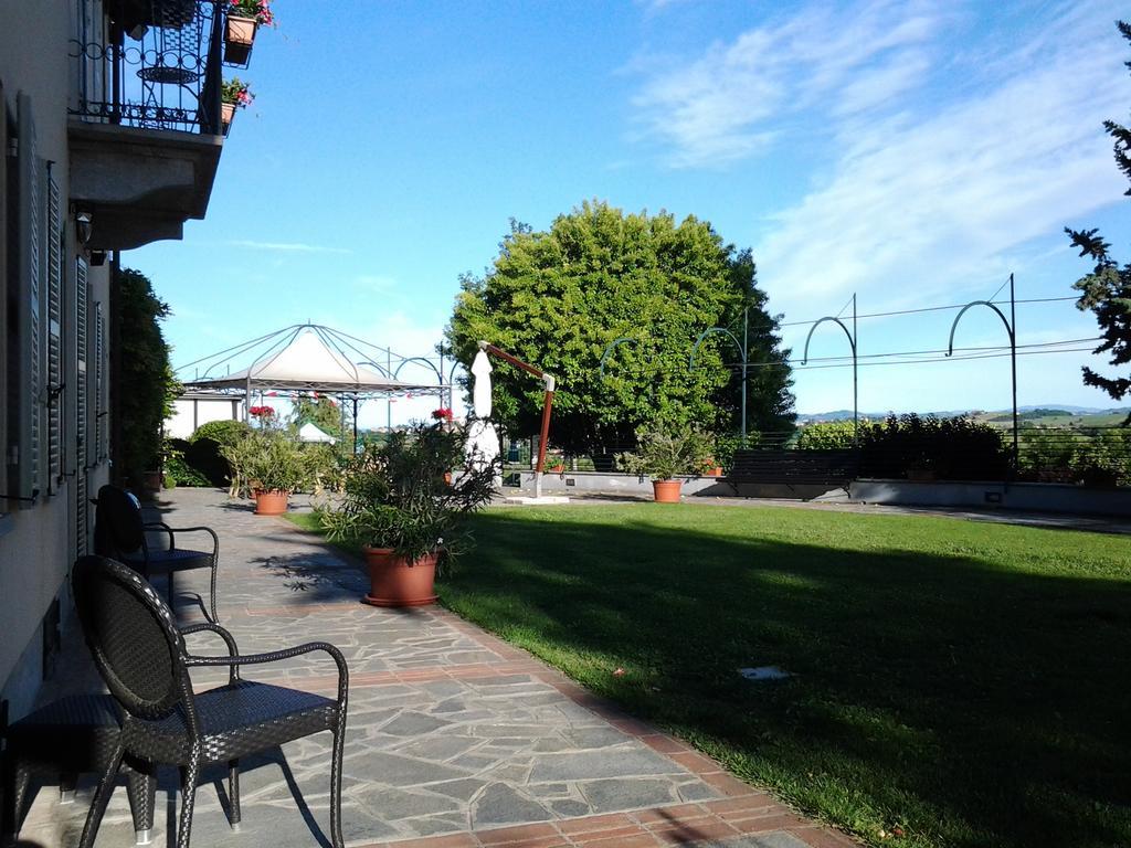 Locanda Del Boscogrande Montegrosso dʼAsti Exterior foto